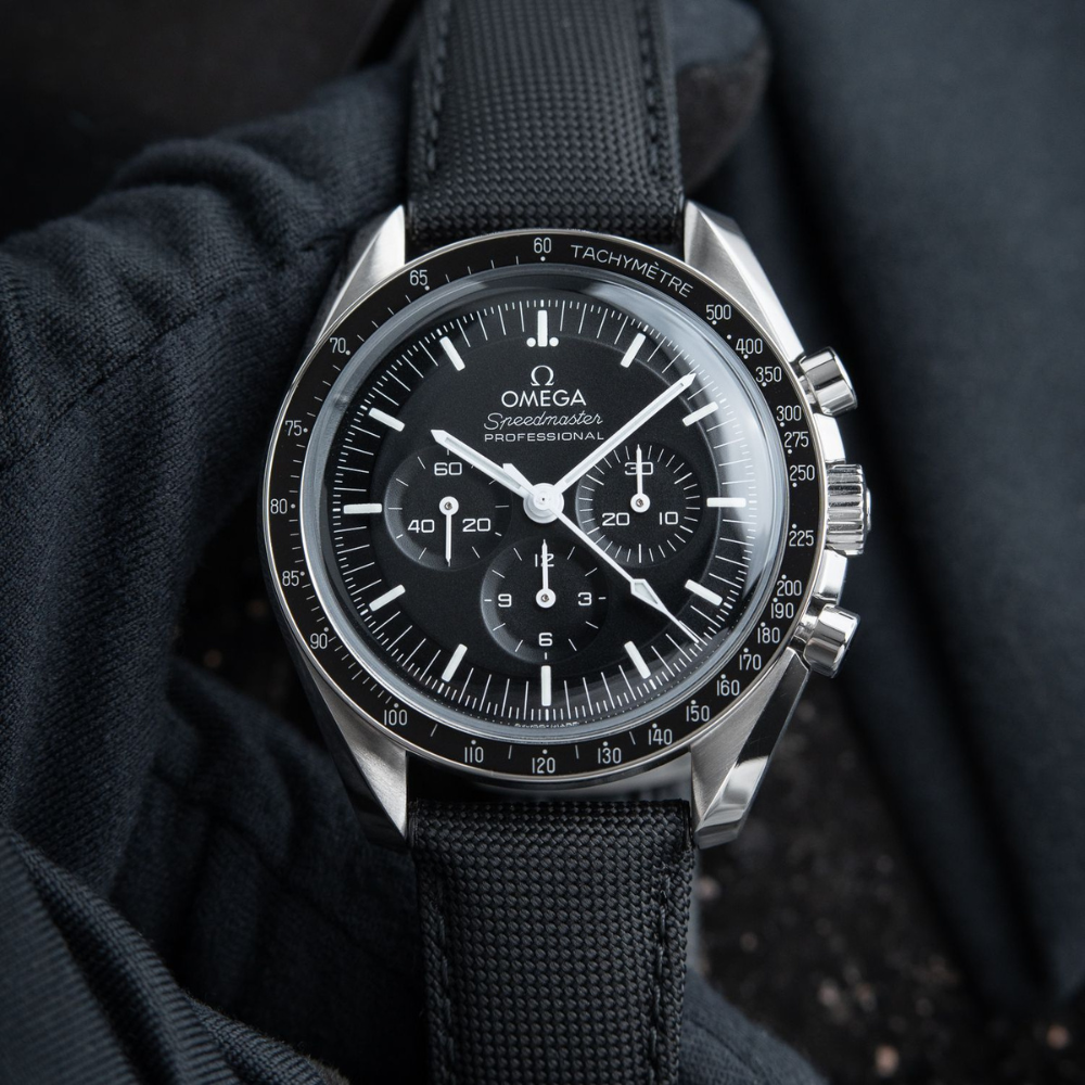 Speedmaster Professional Moonwatch 42mm - Sapphire Series