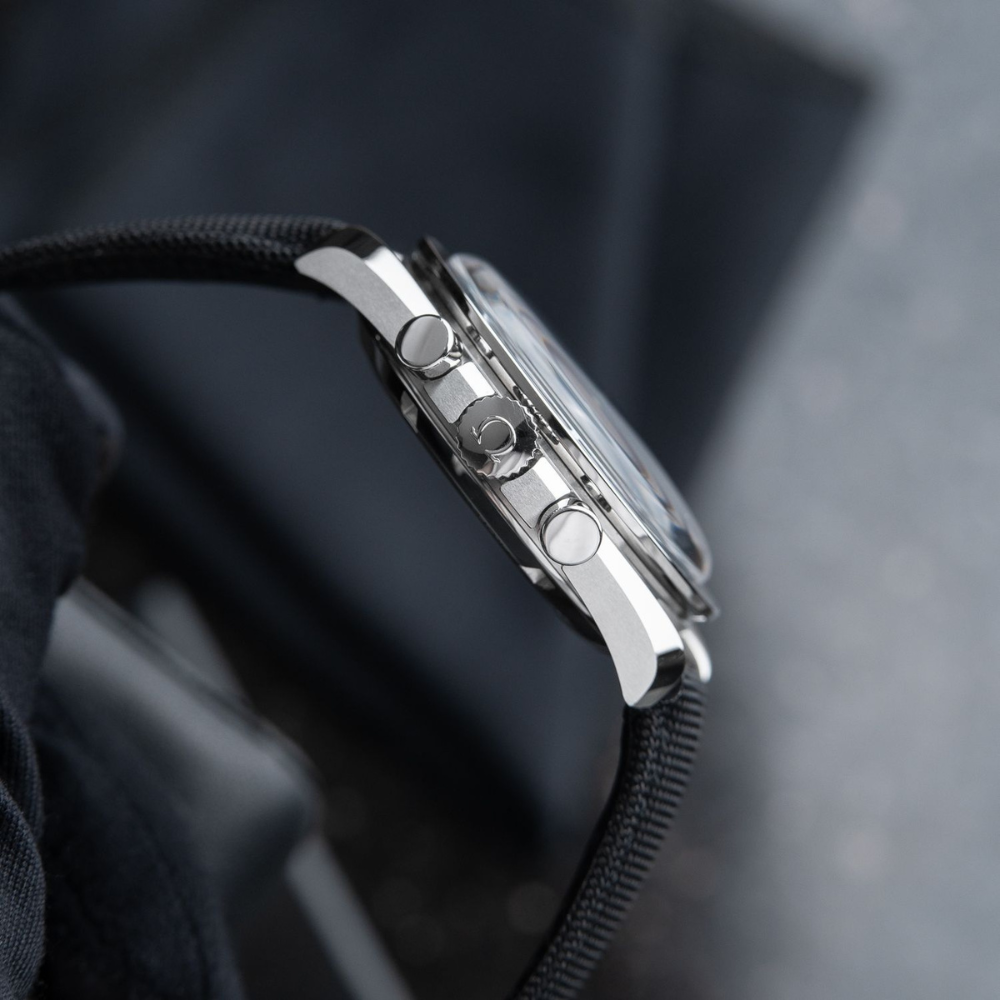 Speedmaster Professional Moonwatch 42mm - Sapphire Series