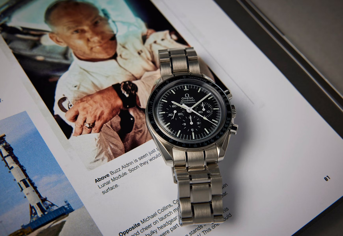Speedmaster Professional Moonwatch 42mm - Sapphire Series